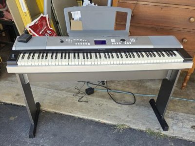 Yamaha Portable Grand