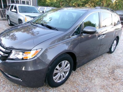 2016 Honda Odyssey EX-L / Leather / Seats 8