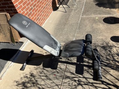 Exercise bench