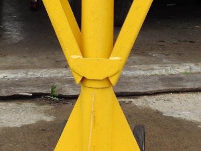 Trailer Stabilizing Jack Stand