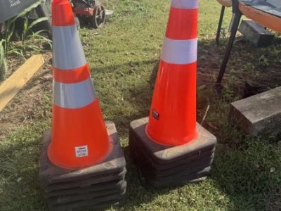 Traffic cones 